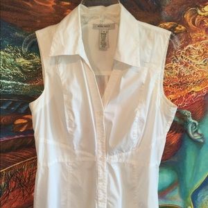 Nine West sleeveless blouse tunic Top M